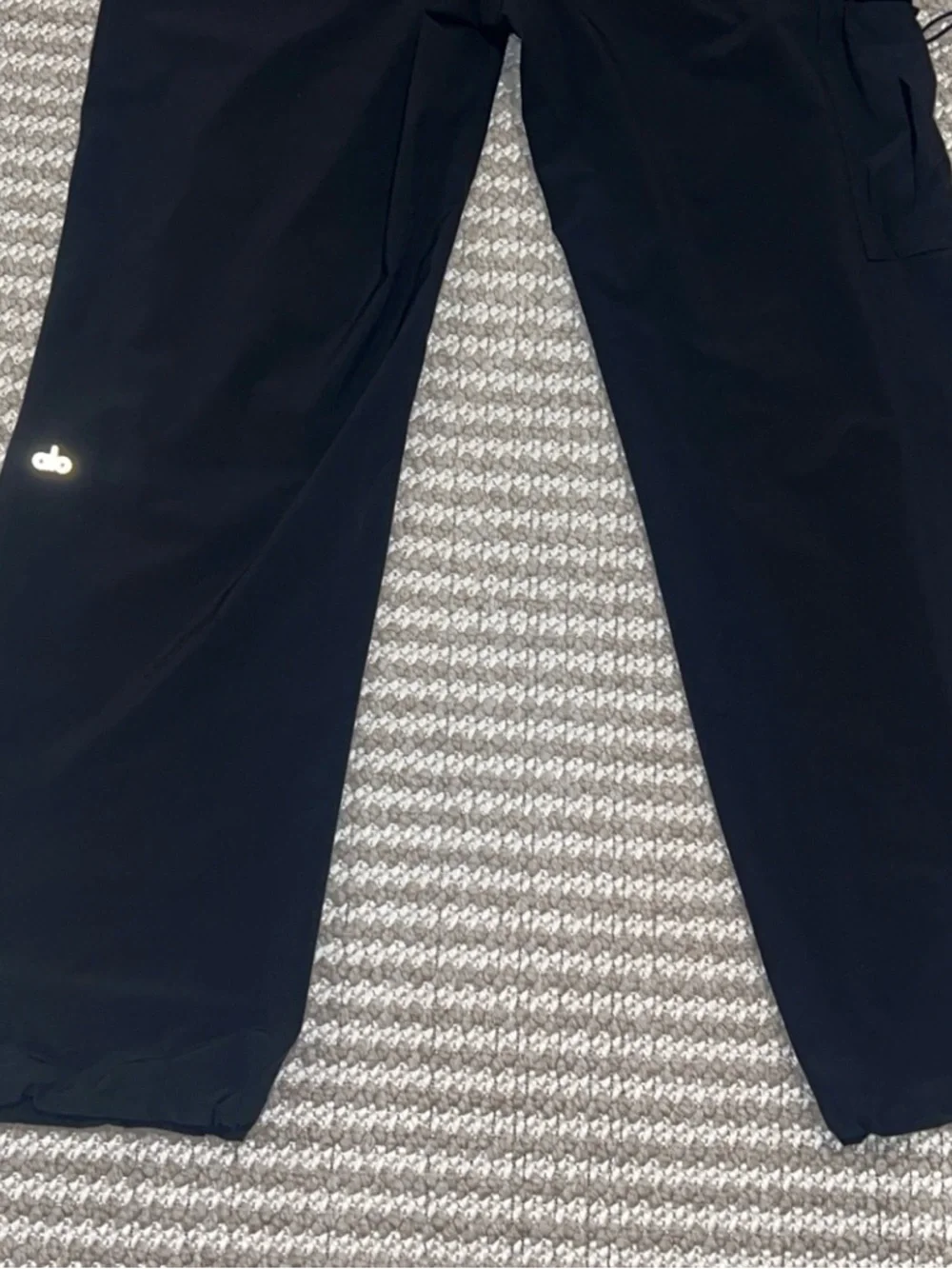 🆕ALO YOGA Low Rise Megastar Cargo Pant